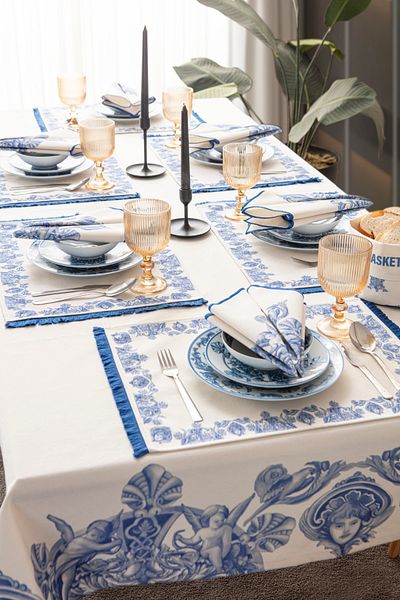 BUGİ HOME COLLECTİON Set de masă și bucătărie albastru azur - față de masă și alee 6 servicii americane 6 șervețele din material textil