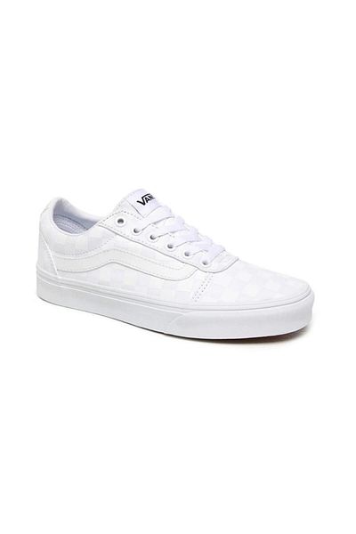 Vans Wm Ward Women's Black Sports Shoes & Sneakers