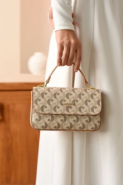 Cacharel Women's Hand and Shoulder Bag 8006