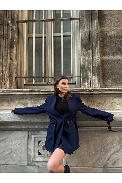 VESS MODA Kadın Yeni Sezon Kemer Detaylı Blazer Ceket