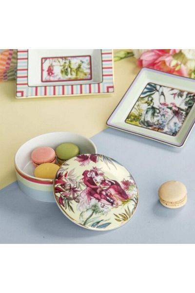 Baci Milano Firenze Round Box - Stylish and Useful Design