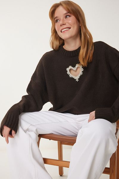 Lovelyİstanbul Soft Knitwear Sweater - Stylish Stone Detail, Heart Opening, Light Brown Lus0073