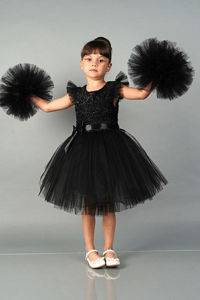 Delfini kids Rochie de seara din tul cu maneci pompon pentru petrecere si ziua de nastere