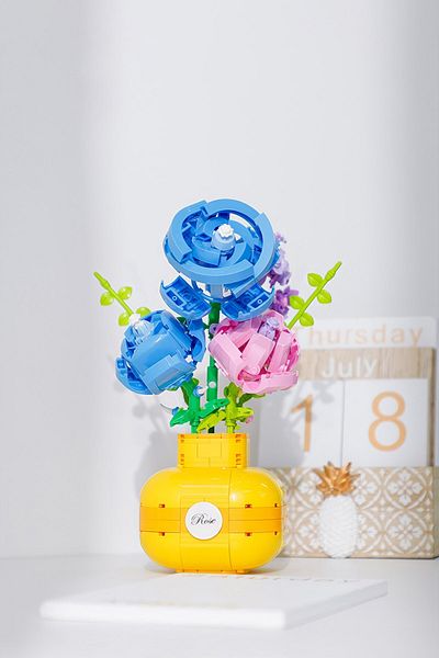 balody Vase Flowers Series – Colorful Roses (Bl21088) – Mini Blocks Building Toys Set