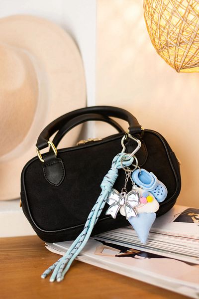 İLKYAZ Accesoriu pentru geantă Blue Ice Cream Charm (GEANTA NU ESTE INCLUSĂ)
