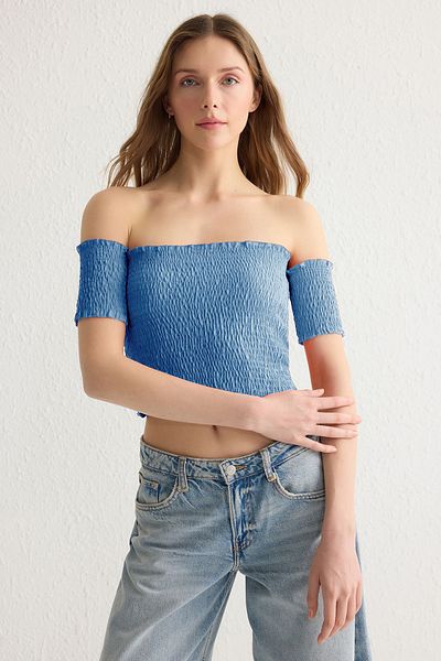Trendyol Collection Light Blue Stretchy Carmen Collar Crop Blouse - Gipeli, Fitted Twoss25Bz00173