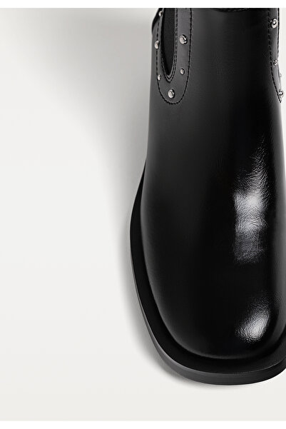 Stradivarius Düz Zımbalı Bilekte Bot