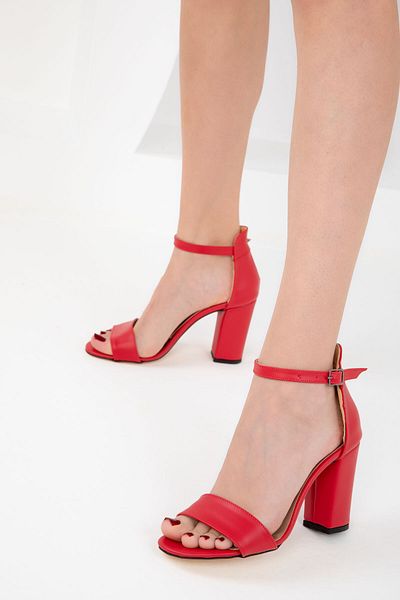 SOHO Rote klassische Damenschuhe mit Absatz 14532