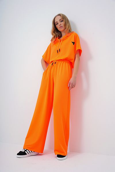 Trend Alaçatı Stili Neonorangefarbenes, übergroßes Crop-Top- und Damentaschen-Hosen-Set – ALC-X13633