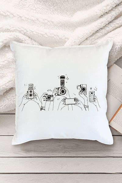 Yaprak Hediyelik Newspapers and Press Feast Designed Pillow