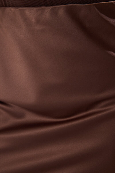 Trendyol Collection Bronzová saténová tkaná dlouhá stylová sukně TPRSS25ET00005