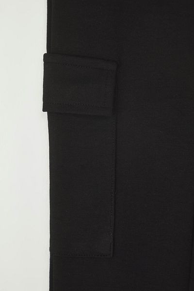TRENDYOLKIDS Dívčí kalhoty Black Flare - Cargo Pocket, Viscose Basic, TKDSS25PL00008