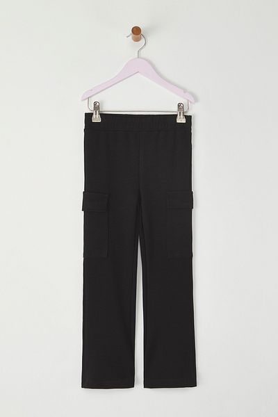 TRENDYOLKIDS Dívčí kalhoty Black Flare - Cargo Pocket, Viscose Basic, TKDSS25PL00008