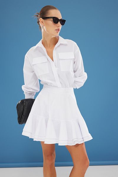 Trendyol Collection Λευκή φούστα με ανοιχτή μέση λεπτομέρεια μίνι υφαντό φόρεμα TWOSS25EL00064