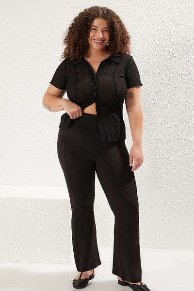 Trendyol Curve Fekete magas derekú bordás spanyol láb nagy méretű sport leggings TBBSS25BV00001