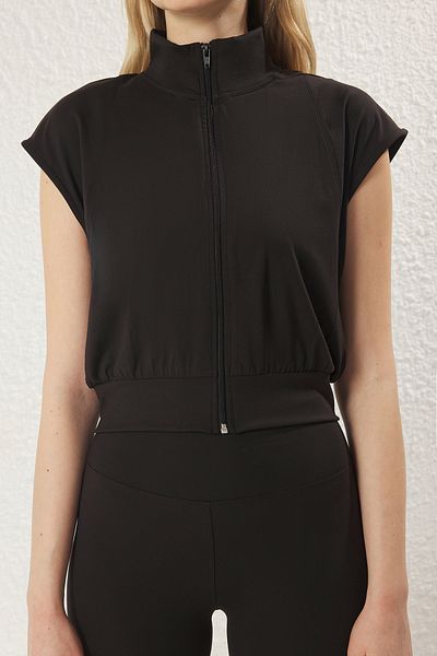 Trendyol Collection Αθλητικό μπουφάν με φερμουάρ από μαλακό ύφασμα THMSS25SK00002