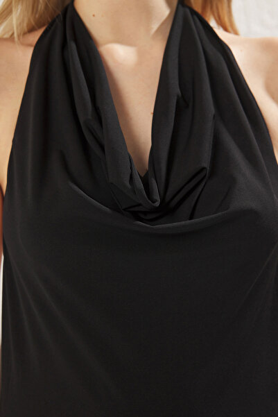 Trendyol Collection Flexibilní pletené černé tělo - Degaje límec, spodní patentka TWOSS25BD00009