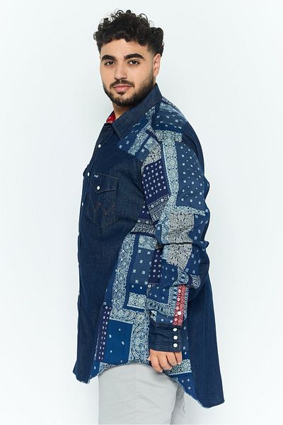 WRANGLER Men Regular Fit Allover Print Long Sleeves Casual Shirt, Navy Blue