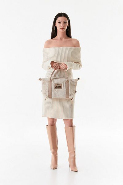 Fulla Moda Text Printed Plush Sleeve Bag