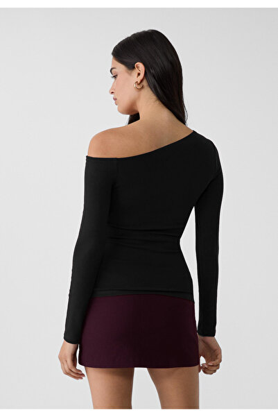 VODENS Bluză neagră cu decolteu asimetric 100% bumbac