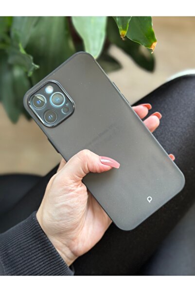 İphone 12 Pro Max Siyah Yarı Şeffaf Ultra İnce Silikon Kılıf