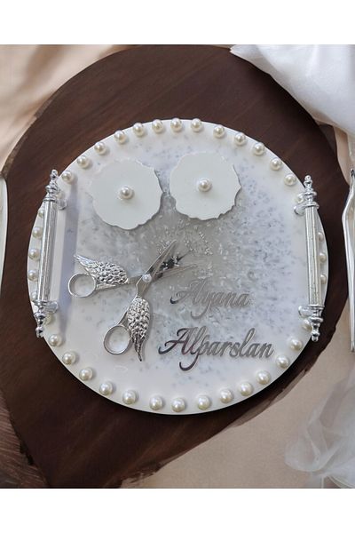 CyzHome Silver Promise Engagement Ring Tray with Cian Pearls