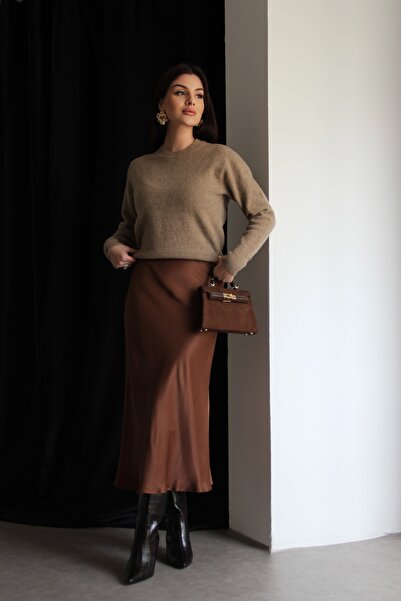 Julidress Премиум сатенена пола с дължина до коляното - тъмно кафяво, напречно изрязана, с ластик в талията