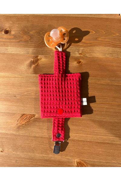 Medusa Kids Waffle Patterned Pacifier with Chain Cover, Baby Girl and Boy Strap