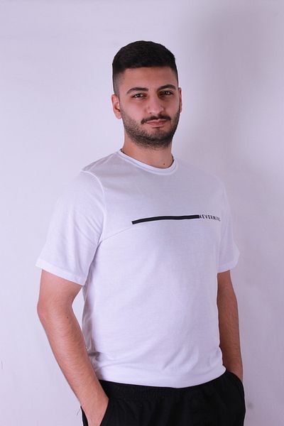 trender Men's White T-Shirt with Never Mind Print