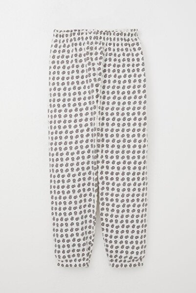 Breeze Kız Çocuk Pijama Takımı Papatya Desenli 4-8 Yaş, Ekru