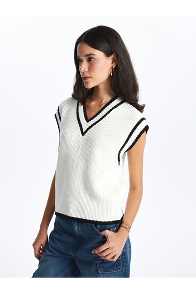 LC Waikiki Дамски обикновен плетен пуловер с V-образно деколте LCW Vision