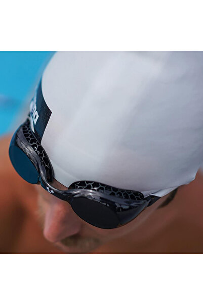 ARENA اير سوفت للجنسين Siyah Yüzücü Gözlüğü 003149550