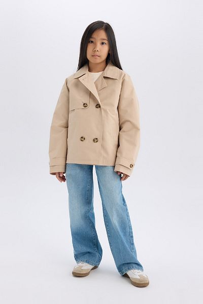 DeFacto Kurzer Trenchcoat mit normaler Passform und Knöpfen D6938a825sp