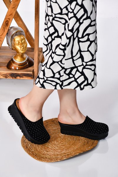CAPRİ MODA Black Women's Skin Suede Closed Daily Sabo Heeled Slippers with Stones and Buckles