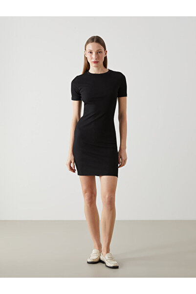 LC Waikiki Γυναικείο φόρεμα Bodycon με λαιμόκοψη LCW Vision S5HS33Z8