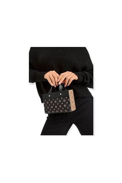 Dkny حقيبة بتصميم أنيق