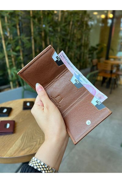 MFT Leather Design Ανδρικό πορτοφόλι από γνήσιο δέρμα – Μινιμαλιστικό, με γραμμένο όνομα |   Ελλέσε 2193
