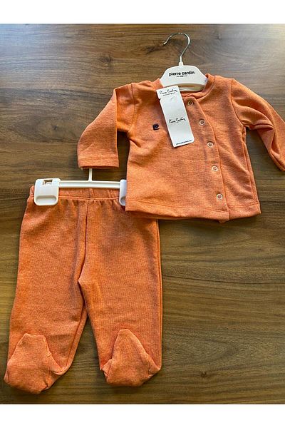 Pierre Cardin 2-Piece Set with Snap Booties on the Front