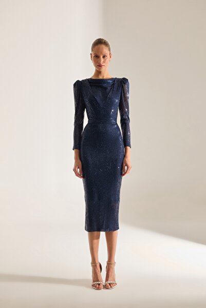 BETTY & SAM Degaje Yaka Kalem Etek KOYU MAVİ Simli Pullu Nişan Elbisesi