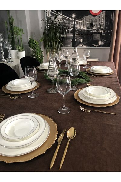 Decamor home Кадифена текстурирана покривка за маса Carefree кафява