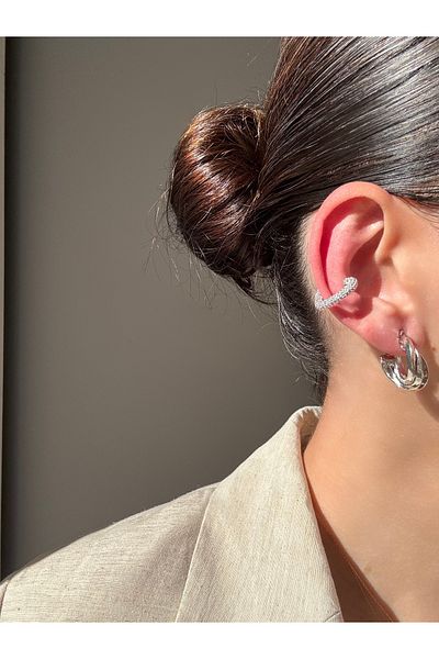 Ressia Heart Cartilage Earrings