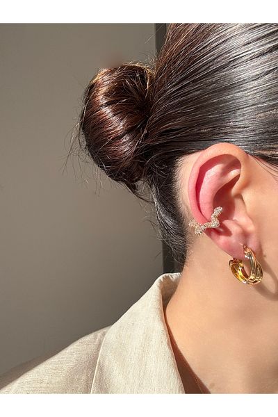 Ressia Star Cartilage Earring