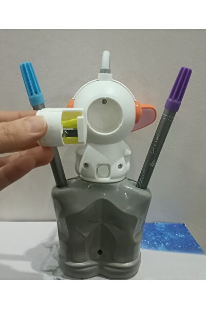 Genel Markalar Turuncu astronot masa lambası, kalemlik ve kalem traş seti