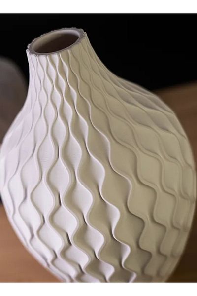 3D Brothers Decorative plastic vase with a gentle wave