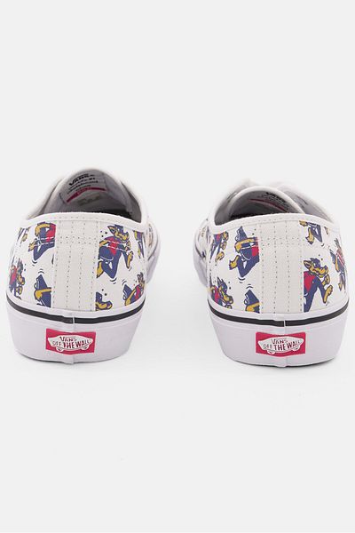 Vans Men Authentic Pro Skate Wolf Shoes, White