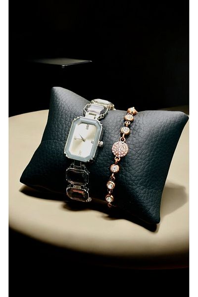 pullmarkt Bracelet + Stone Model Women's Watch