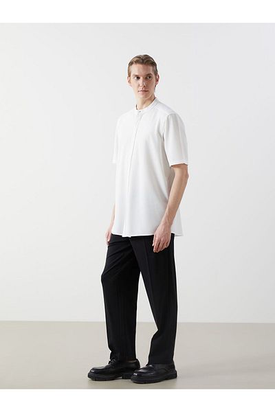 LC Waikiki LCW Vision Regular Fit Kurzarm-Dobby-Herrenhemd mit Struktur