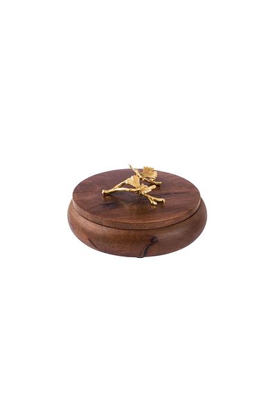 Dania Round wooden box with gold brooch, size 19 cm