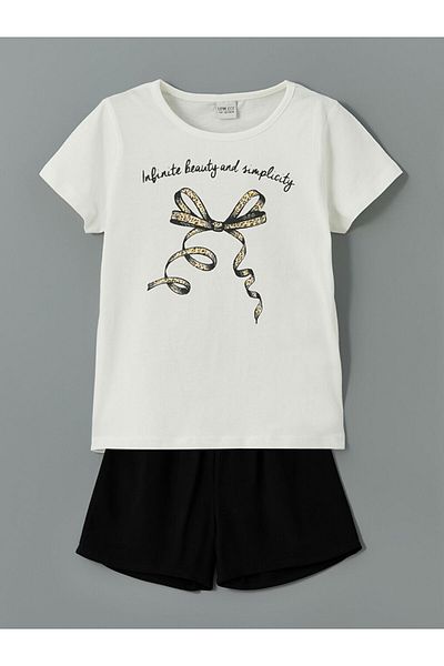 LC Waikiki Crew Neck Girls T-Shirt and Shorts