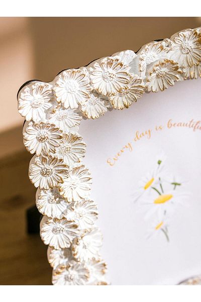 LC Waikiki Lcw Home Floral Pattern Photo Frame 20 cm